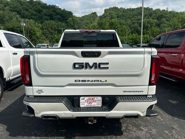 2022 GMC Sierra 1500 — rear three-quarter view