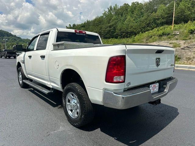 2018 RAM 2500 — interior view