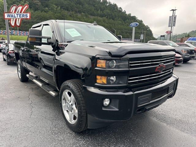 2016 Chevrolet Silverado 2500 HD Crew Cab Standard Box 4-Wheel Drive LTZ in Black — front three-quarter view