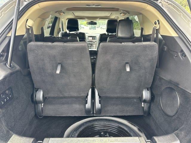 2019 Lincoln MKT — interior view