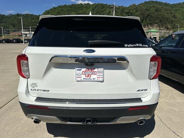2023 Ford Explorer — rear three-quarter view